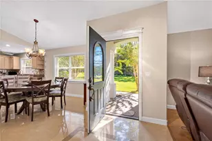 19923 W Eldorado Dr, Eustis, FL 32736 - Photo 5