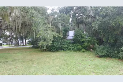 815 S 9th Street, Leesburg, FL 34748 - Photo 1