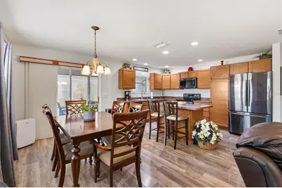 3203 Islawild Way, The Villages, FL 32163 - Photo 9