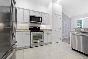 2445 Buttonwood Run, The Villages, FL 32162 - Photo 11