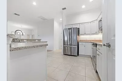 2445 Buttonwood Run, The Villages, FL 32162 - Photo 13