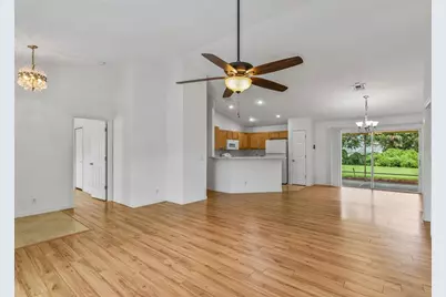 5123 Grove Manor, Lady Lake, FL 32159 - Photo 11
