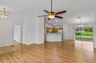 5123 Grove Mnr, Lady Lake, FL 32159 - Photo 11