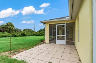 5123 Grove Mnr, Lady Lake, FL 32159 - Photo 35
