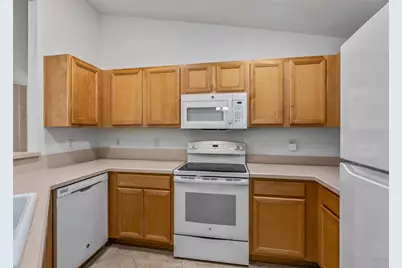5123 Grove Manor, Lady Lake, FL 32159 - Photo 15