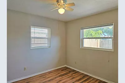 5360 25th Avenue N, Saint Petersburg, FL 33710 - Photo 11