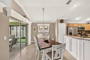 2425 Boiling Springs Ct, The Villages, FL 32162 - Photo 41