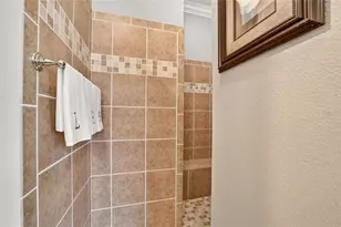 2425 Boiling Springs Ct, The Villages, FL 32162 - Photo 51