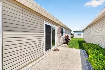8214 SE 169th Palownia Loop, The Villages, FL 32162 - Photo 5