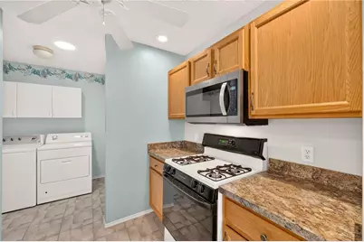 8214 SE 169th Palownia Loop, The Villages, FL 32162 - Photo 19