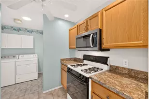 8214 SE 169th Palownia Loop, The Villages, FL 32162 - Photo 19