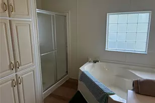 457 NW 5th Rd, Lake Panasoffkee, FL 33538 - Photo 9