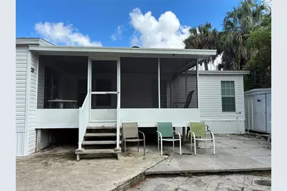 457 NW 5th Road, Lake Panasoffkee, FL 33538 - Photo 17