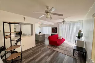 439 Coconut Palm Way, Davenport, FL 33897 - Photo 9