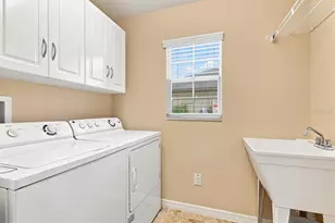 3459 Oldham Ln, The Villages, FL 32163 - Photo 33