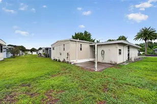219 Paradise S, Leesburg, FL 34788 - Photo 31