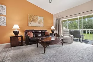 5408 Admiral Way, Oxford, FL 34484 - Photo 9