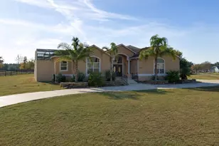 4725 Co Rd 121D, Wildwood, FL 34785 - Photo 1