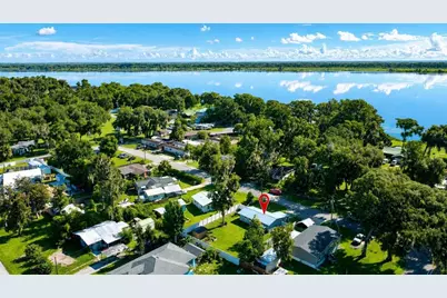 1924 Cr 439C, Lake Panasoffkee, FL 33538 - Photo 3
