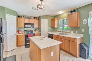216 Tres Reyes Ln, Groveland, FL 34736 - Photo 15