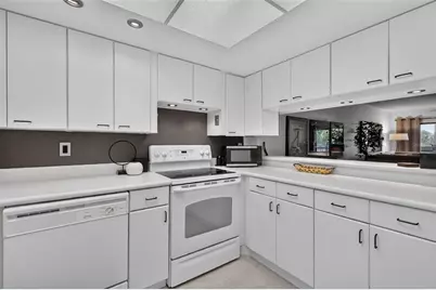 101 N Grandview Street #412, Mount Dora, FL 32757 - Photo 7