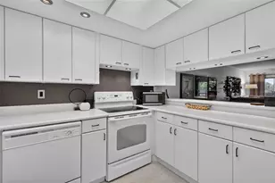 101 N Grandview St, Mount Dora, FL 32757 - Photo 7