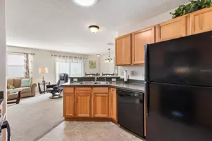 2015 Peaceful Pl, The Villages, FL 32162 - Photo 9
