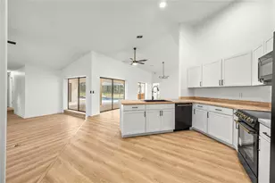 375 N Highview Ave, Hernando, FL 34442 - Photo 17
