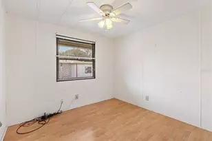 1020 Nell Way, The Villages, FL 32159 - Photo 9