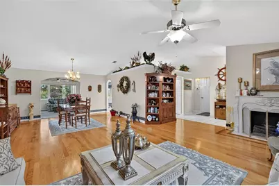 21526 King Henry Avenue, Leesburg, FL 34748 - Photo 17