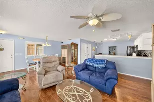 17458 SE 82nd Roslyn Ct, The Villages, FL 32162 - Photo 15