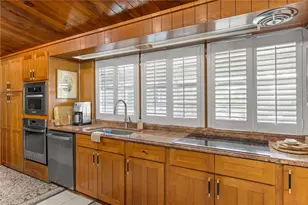 1830 SE 3rd Ct, Crystal River, FL 34429 - Photo 23