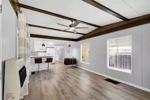 24631 Palmetto Dr, Leesburg, FL 34748 - Photo 11