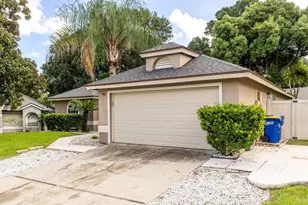 859 High Pointe Cir, Minneola, FL 34715 - Photo 5