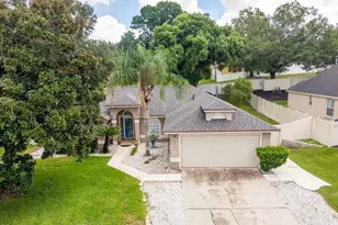 859 High Pointe Cir, Minneola, FL 34715 - Photo 3