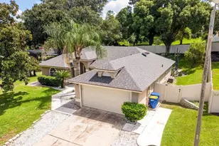 859 High Pointe Cir, Minneola, FL 34715 - Photo 7