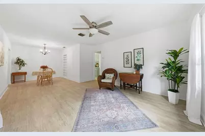 324 W 12th Avenue, Mount Dora, FL 32757 - Photo 3