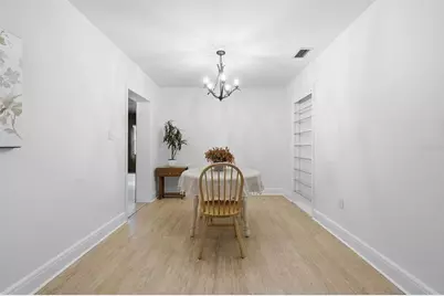 324 W 12th Avenue, Mount Dora, FL 32757 - Photo 5