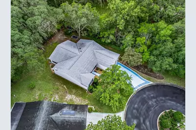 202 Juarez Way, The Villages, FL 32159 - Photo 37