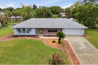 5250 Fredrick Road, Fruitland Park, FL 34731 - Photo 1
