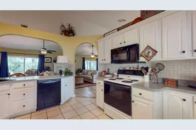 2579 Stardust Ave, Eustis, FL 32726 - Photo 13