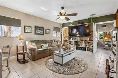31944 Elizabeth Lane, Tavares, FL 32778 - Photo 5