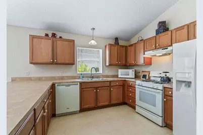 17535 SE 84th Foxgrove Avenue, The Villages, FL 32162 - Photo 9