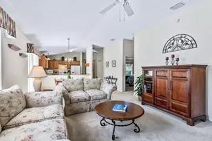 17535 SE 84th Foxgrove Ave, The Villages, FL 32162 - Photo 15