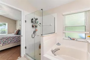 1123 W Greenley Ave W, Groveland, FL 34736 - Photo 17
