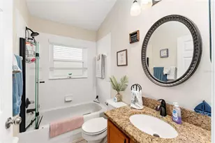 1123 W Greenley Ave W, Groveland, FL 34736 - Photo 5