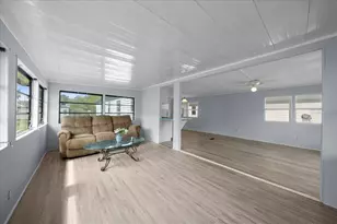 1314 Teakwood Ln, Lady Lake, FL 32159 - Photo 3