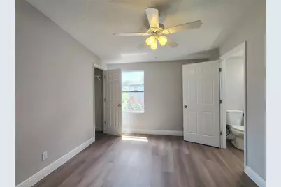702 Turnberry Lane, Lady Lake, FL 32159 - Photo 13