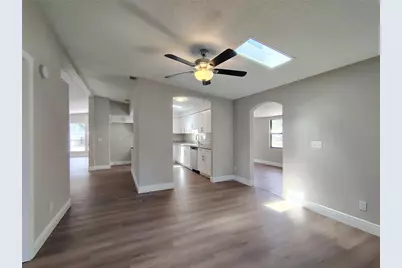 702 Turnberry Lane, Lady Lake, FL 32159 - Photo 7
