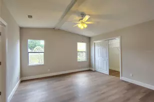 702 Turnberry Ln, Lady Lake, FL 32159 - Photo 9